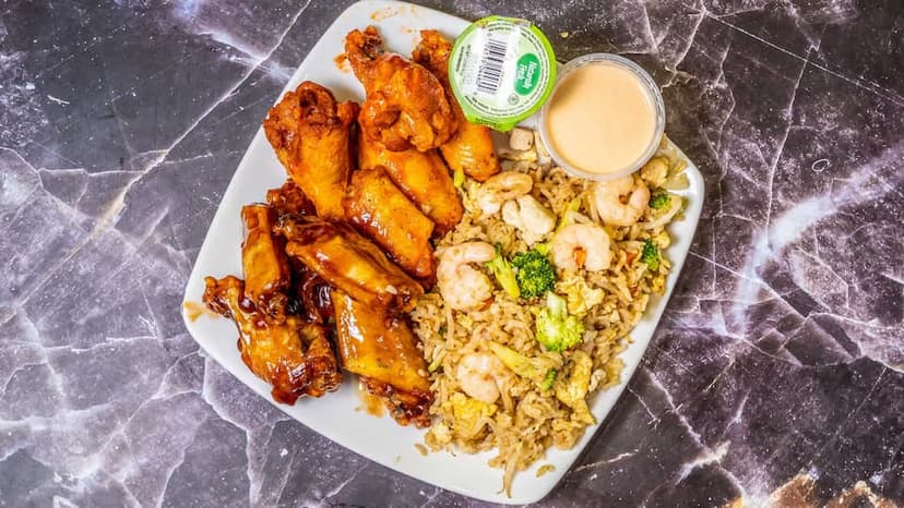 Boneless wings hand-tossed in signature seasoning